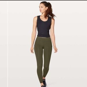 Lululemon Speed Up Tight DWR 28" leggings size 8